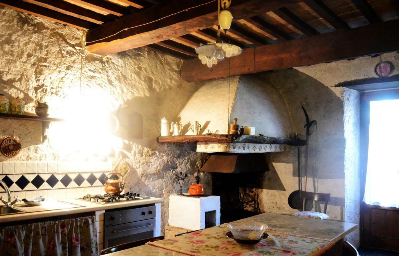 Willa Casa Portone Paola Campiglia dʼOrcia Zewnętrze zdjęcie
